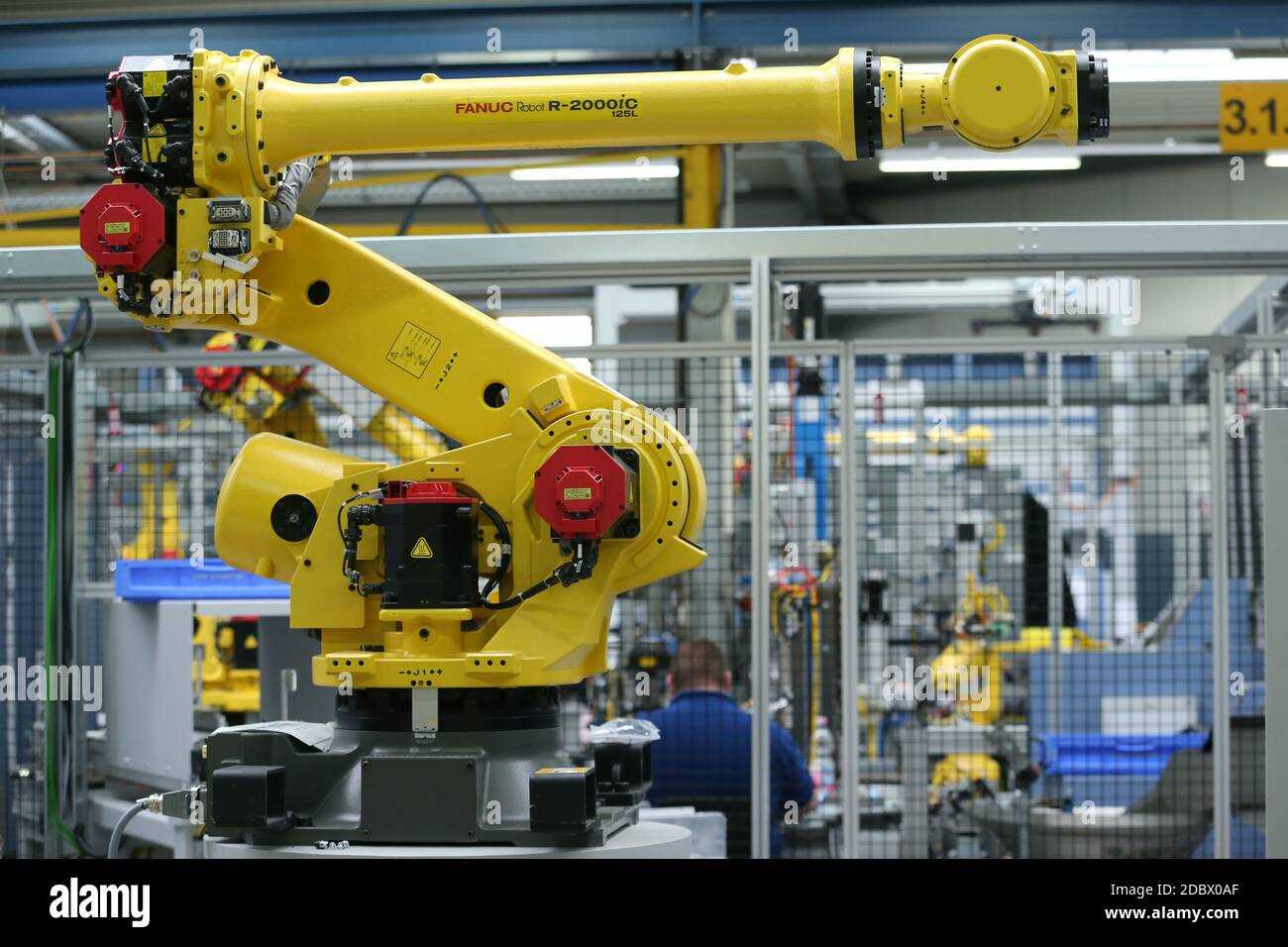 fanuc-r2000ic-165f-datasheet